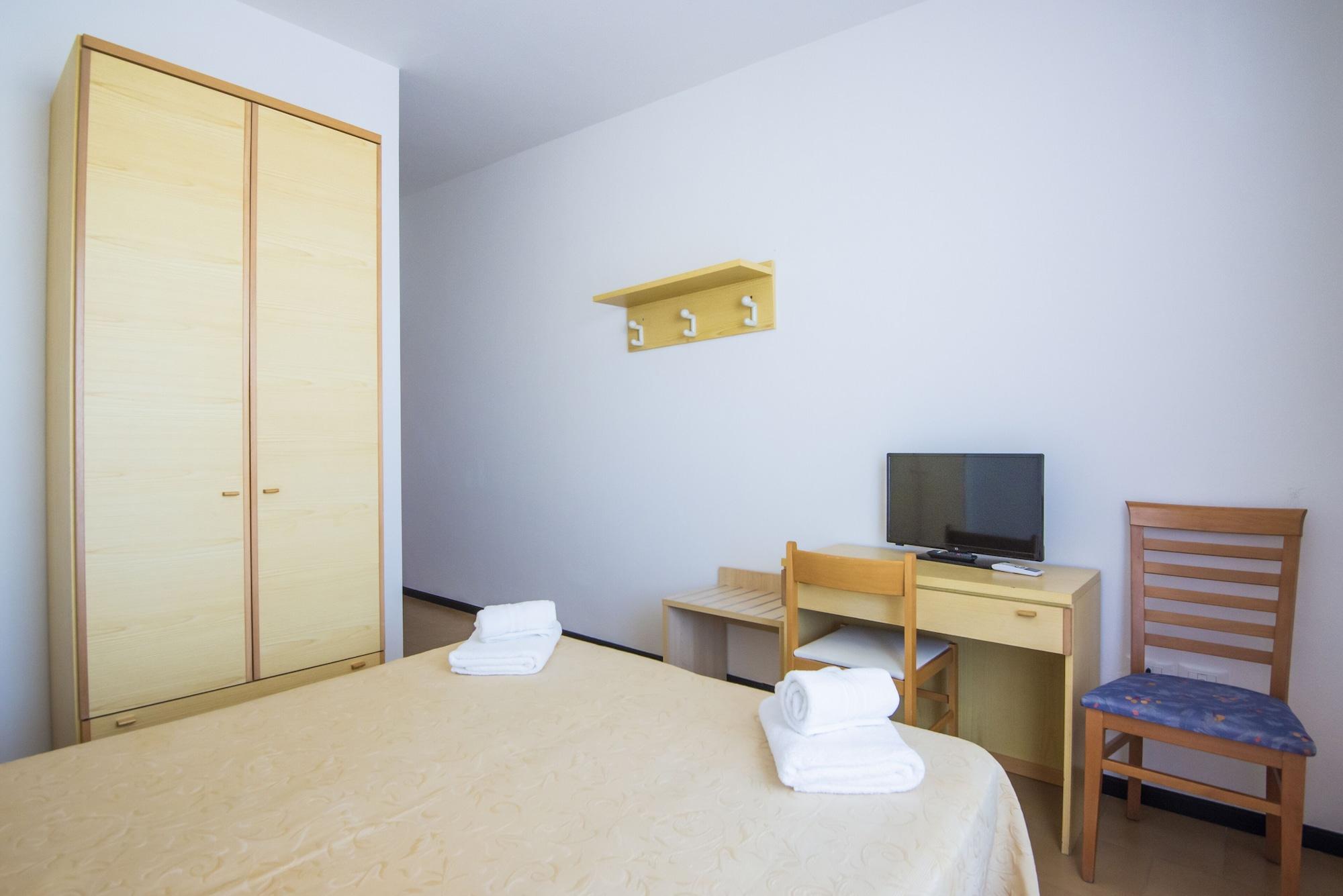 בלריה-איגאה מרינה Florida Park Hotel מראה חיצוני תמונה